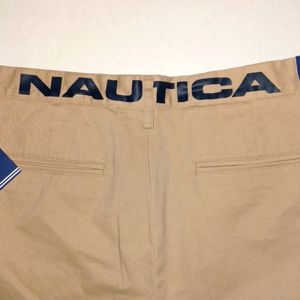 Nautica Deck Khaki Shorts Classic Fit Color-Tan NWT - Picture 3 of 10